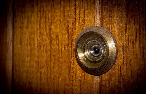 peep eye hole instalation services locksmith nearby my location mandaluyong services qc